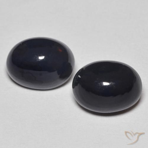 1.85克拉天然蛋白石，椭圆形，不透明