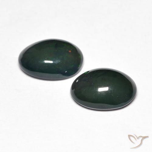 1.36克拉天然蛋白石，椭圆形，不透明
