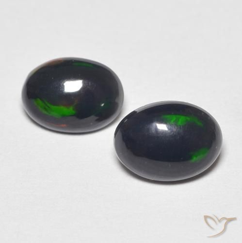0.80克拉天然蛋白石，椭圆形，不透明
