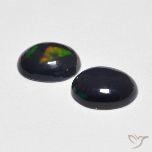 0.80克拉天然蛋白石，椭圆形，不透明