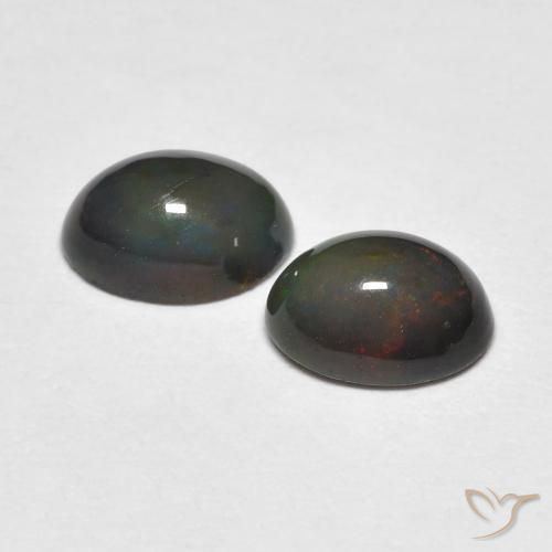 1.22克拉天然蛋白石，椭圆形，不透明