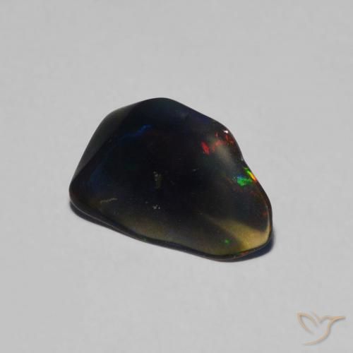 0.49克拉天然蛋白石，花式切割，半透明