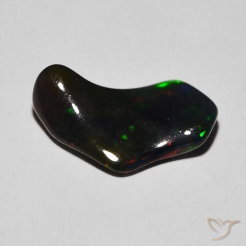 1.11克拉天然蛋白石，花式切割，半透明