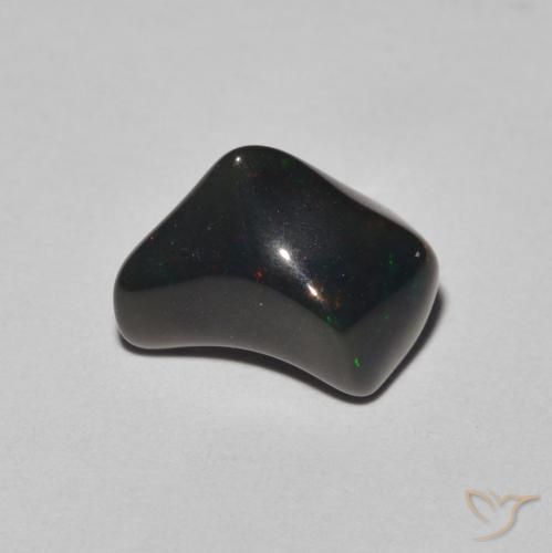 2.05克拉天然蛋白石，花式切割，半透明