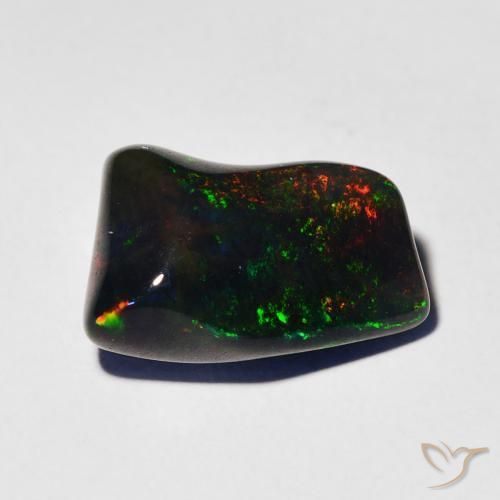 3.34克拉天然蛋白石，花式切割，半透明