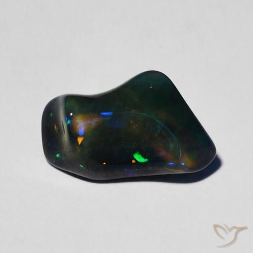 2.35克拉天然蛋白石，花式切割，半透明