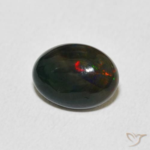 1.56克拉天然蛋白石，椭圆形，不透明