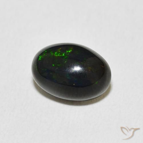 1.56克拉天然蛋白石，椭圆形，不透明