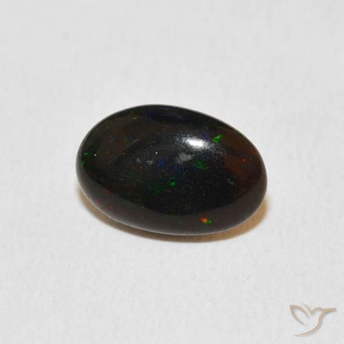 1.08克拉天然蛋白石，椭圆形，不透明