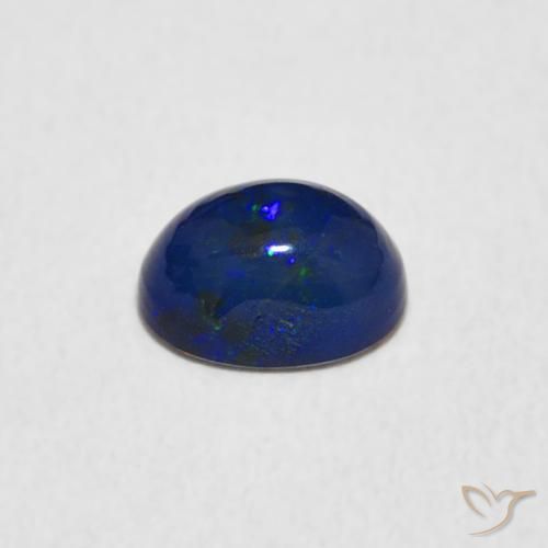 0.57克拉天然蛋白石，椭圆形，不透明