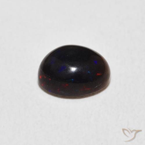 0.82克拉天然蛋白石，椭圆形，不透明