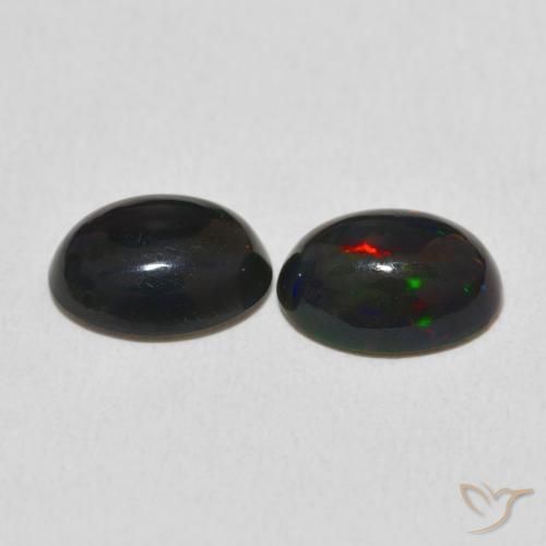 1.97克拉天然蛋白石，椭圆形，不透明