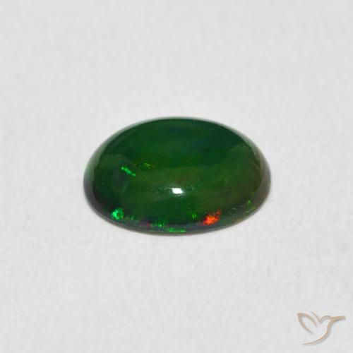 0.62克拉天然蛋白石，椭圆形，不透明