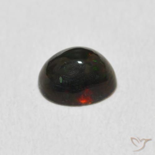 0.62克拉天然蛋白石，椭圆形，不透明