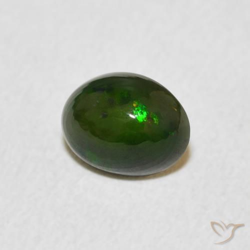 0.67克拉天然蛋白石，椭圆形，不透明