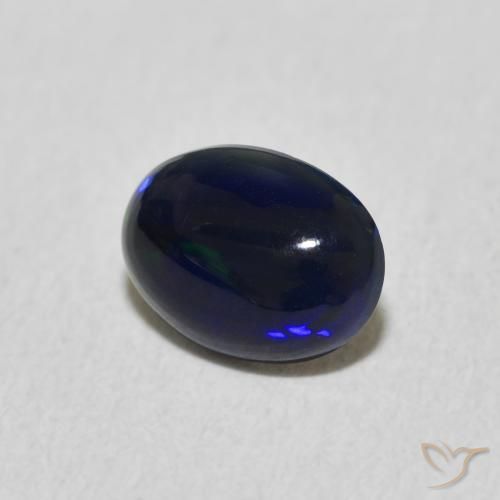 0.35克拉天然蛋白石，椭圆形，不透明