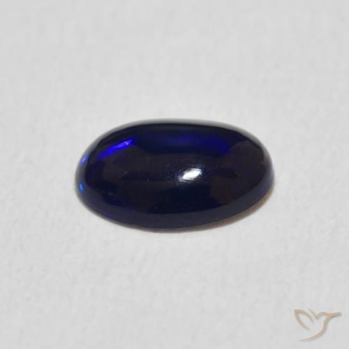 0.35克拉天然蛋白石，椭圆形，不透明