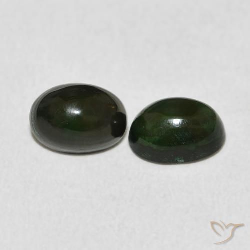 1.13克拉天然蛋白石，椭圆形，不透明