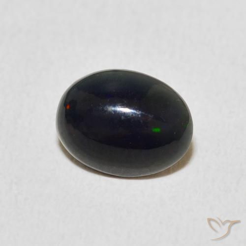 0.76克拉天然蛋白石，椭圆形，不透明