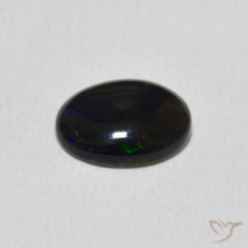 0.86克拉天然蛋白石，椭圆形，不透明