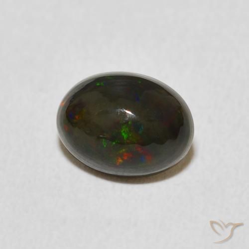 0.95克拉天然蛋白石，椭圆形，不透明