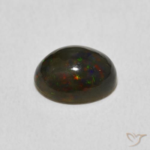 0.95克拉天然蛋白石，椭圆形，不透明