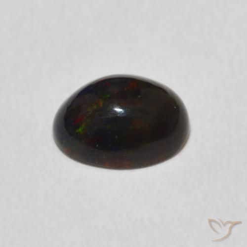 0.84克拉天然蛋白石，椭圆形，不透明