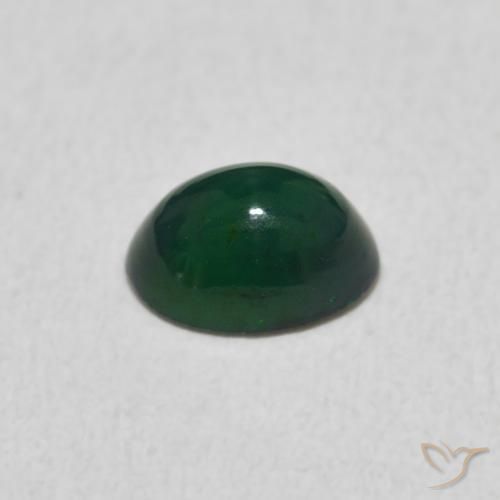 0.60克拉天然蛋白石，椭圆形，不透明