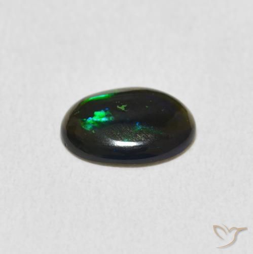 0.70克拉天然蛋白石，椭圆形，不透明
