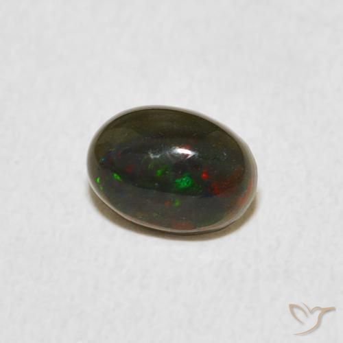 0.60克拉天然蛋白石，椭圆形，不透明
