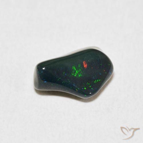 1.58克拉天然蛋白石，花式切割，不透明