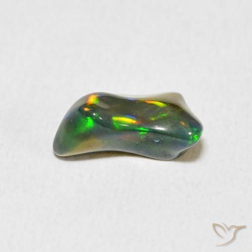 1.66克拉天然蛋白石，花式切割，不透明