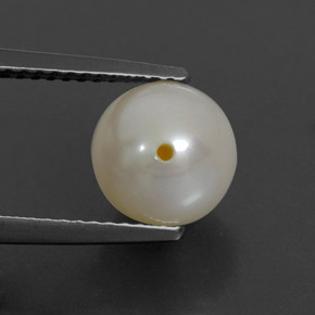 3.82克拉天然珍珠，球形，不透明