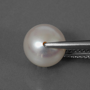 3.89克拉天然珍珠，球形，不透明