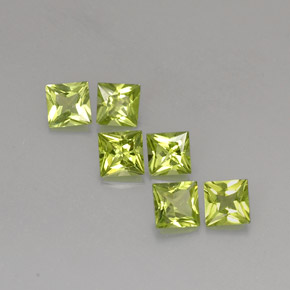 天然绿色橄榄石，方形，5×5毫米，VS
