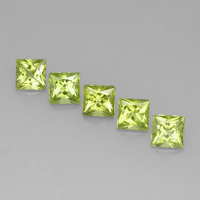 天然绿色橄榄石，方形，5.1×5.1毫米，VVS-VS