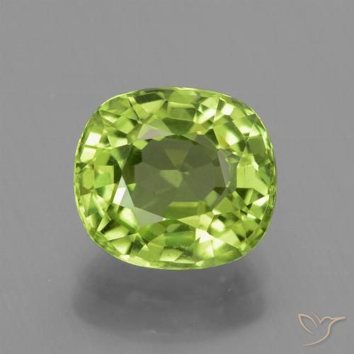 2.30ct 天然 黄绿色 橄榄石, 软垫, VS