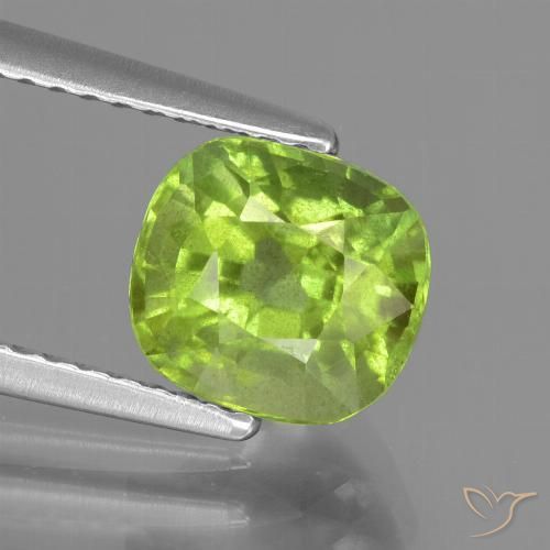 2.04ct 天然 黄绿色 橄榄石, 软垫, VS
