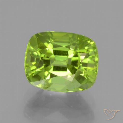 2.38ct 天然 黄绿色 橄榄石, 软垫, VS