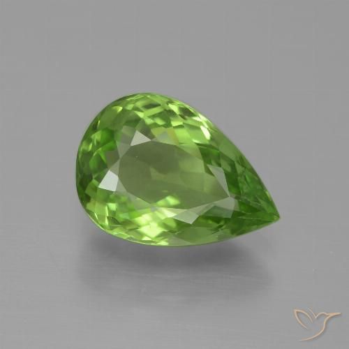 3.60ct 天然 中绿色 橄榄石, 梨形, VS