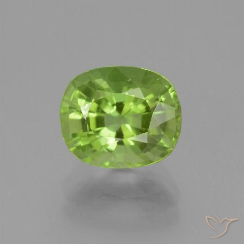 2.47ct 天然 黄绿色 橄榄石, 软垫, VS