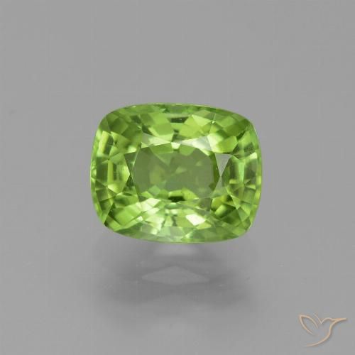 2.41ct 天然 中绿色 橄榄石, 软垫, VS
