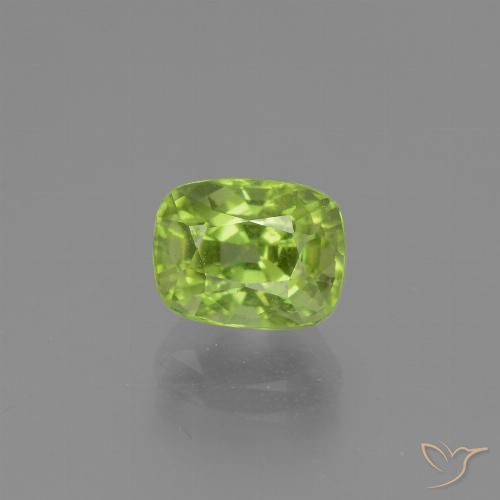 2.55ct 天然 中绿色 橄榄石, 软垫, VS