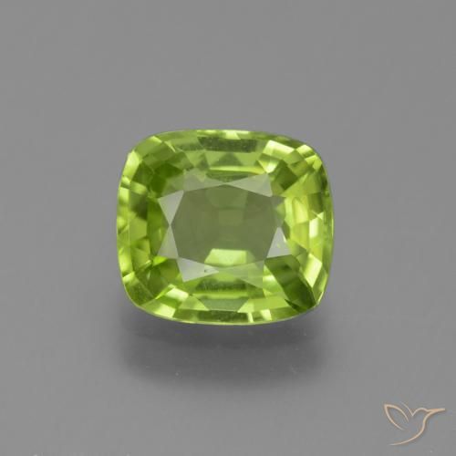 2.22ct 天然 充满活力的绿色 橄榄石, 软垫, VS