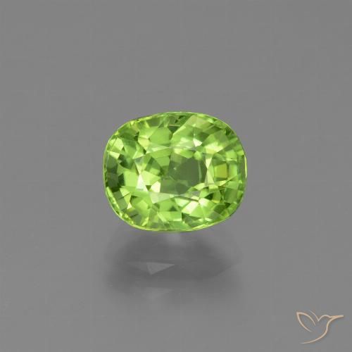 2.13ct 天然 充满活力的绿色 橄榄石, 软垫, VVS-VS