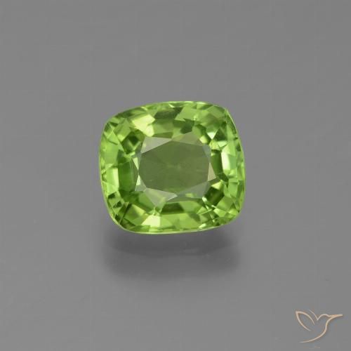 2.14ct 天然 充满活力的绿色 橄榄石, 软垫, VS
