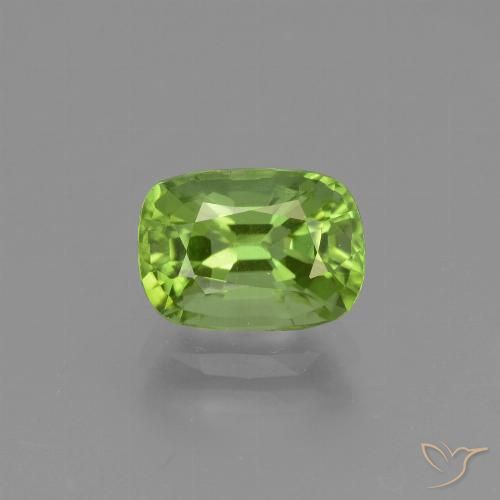 2.20ct 天然 中绿色 橄榄石, 软垫, VS