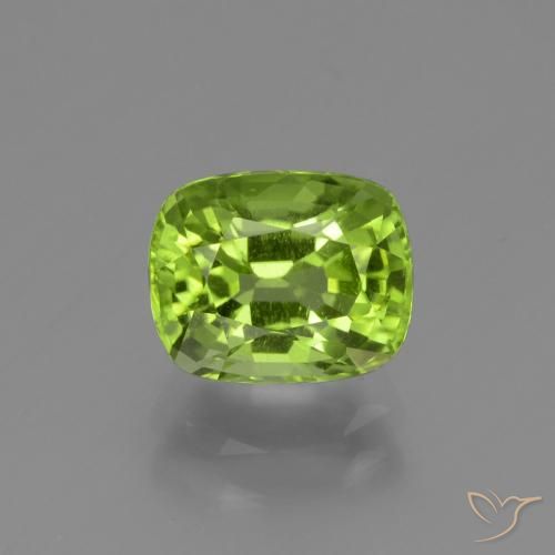 2.19ct 天然 充满活力的绿色 橄榄石, 软垫, VS