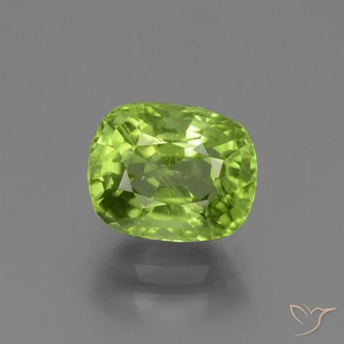 2.37ct 天然 黄绿色 橄榄石, 软垫, VS-SI