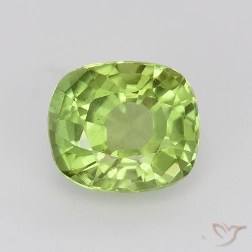 2.24ct 天然 浅活泼的绿色 橄榄石, 软垫, VS